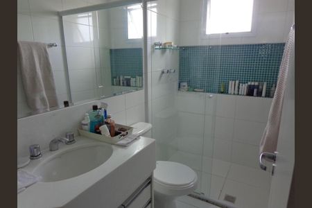 Apartamento à venda com 2 quartos, 167m² em Vila Ipojuca, São Paulo