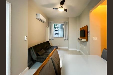 Apartamento à venda com 1 quarto, 43m² em Copacabana, Rio de Janeiro