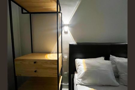 Apartamento à venda com 43m², 1 quarto e sem vaga