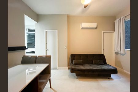 Apartamento à venda com 43m², 1 quarto e sem vaga