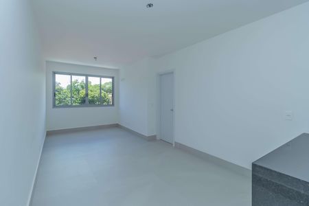 Apartamento à venda com 3 quartos, 79m² em Sagrada Família, Belo Horizonte