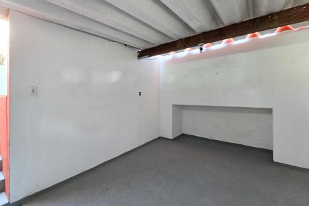 Casa à venda com 170m², 2 quartos e 1 vagaGaragem