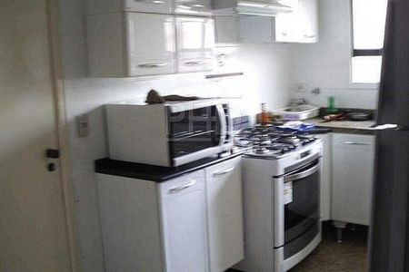 Apartamento à venda com 138m², 4 quartos e 2 vagas