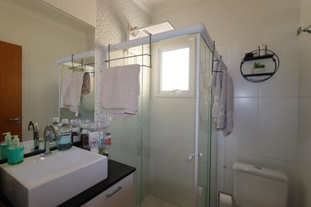 Apartamento à venda com 104m², 2 quartos e 2 vagasBanheiro