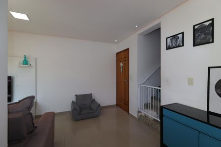 Apartamento à venda com 104m², 2 quartos e 2 vagasSala