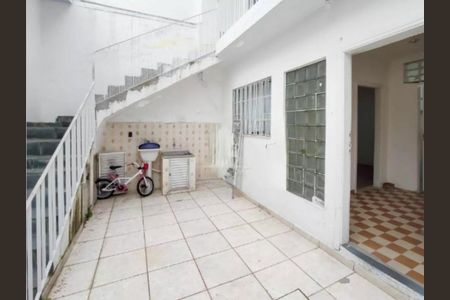 Casa à venda com 1 quarto, 45m² em Jardim Aeroporto, São Paulo