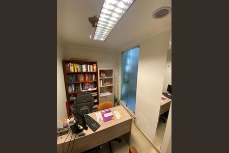 Casa à venda com 4 quartos, 158m² em Indianópolis, São Paulo