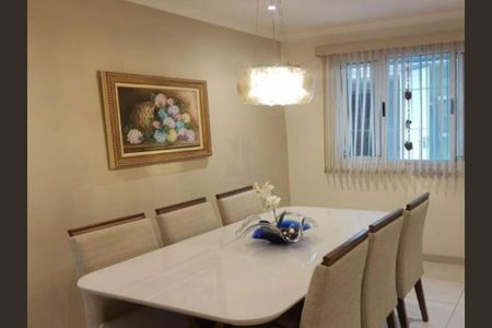 Casa à venda com 3 quartos, 144m² em Vila Mariana, São Paulo