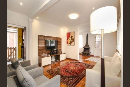 Casa à venda com 250m², 3 quartos e 3 vagas