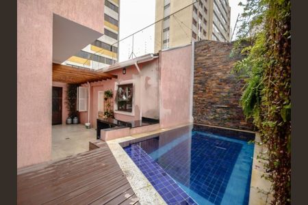 Casa à venda com 250m², 3 quartos e 3 vagas