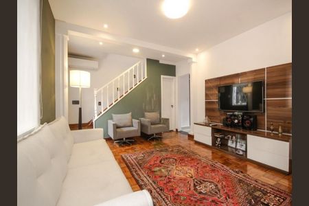 Casa à venda com 250m², 3 quartos e 3 vagas