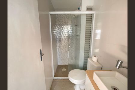 Apartamento à venda com 54m², 2 quartos e 1 vagaBanheiro Social