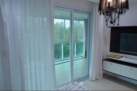 Apartamento à venda com 168m², 3 quartos e 2 vagas Apartamento à venda com 168m², 3 quartos e 2 vagasSuíte 2