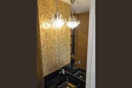 Apartamento à venda com 168m², 3 quartos e 2 vagas Apartamento à venda com 168m², 3 quartos e 2 vagasLavabo