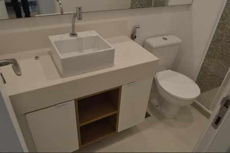 Apartamento à venda com 168m², 3 quartos e 2 vagas Apartamento à venda com 168m², 3 quartos e 2 vagasBanheiro