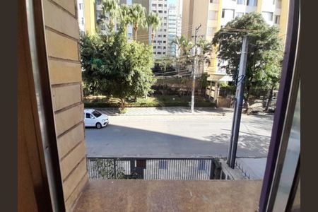 Casa à venda com 264m², 4 quartos e 5 vagas