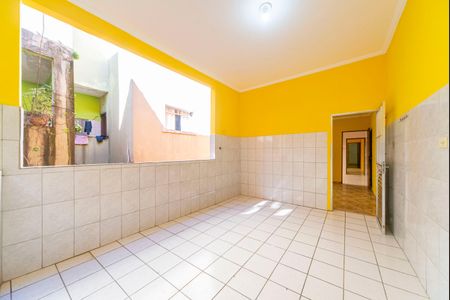 Casa para alugar com 125m², 3 quartos e sem vagaÁrea fundos