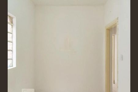 Casa à venda com 3 quartos, 141m² em Vila Monumento, São Paulo