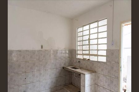 Casa à venda com 141m², 3 quartos e 4 vagas