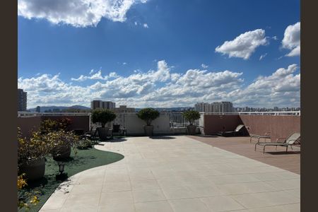 Apartamento à venda com 34m², 2 quartos e sem vagaÁrea comum - Cobertura