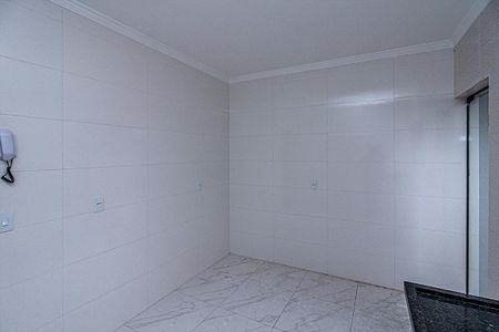 Casa à venda com 124m², 2 quartos e 4 vagas Casa à venda com 124m², 2 quartos e 4 vagasCozinha