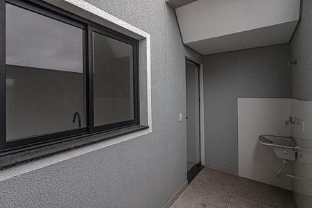 Casa à venda com 124m², 2 quartos e 4 vagas Casa à venda com 124m², 2 quartos e 4 vagasÁrea de Serviço