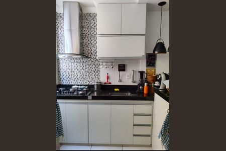 Cozinha de apartamento à venda com 2 quartos, 73m² em Monsenhor Messias, Belo Horizonte