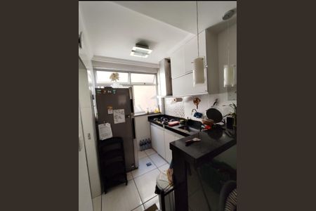 Cozinha de apartamento à venda com 2 quartos, 73m² em Monsenhor Messias, Belo Horizonte