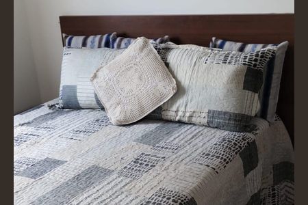 Apartamento à venda com 73m², 2 quartos e 1 vagaQuarto