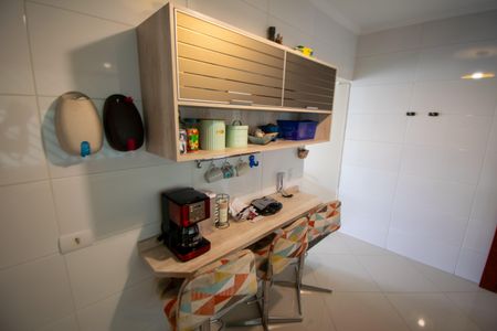 Casa de condomínio à venda com 125m², 3 quartos e 2 vagasCozinha