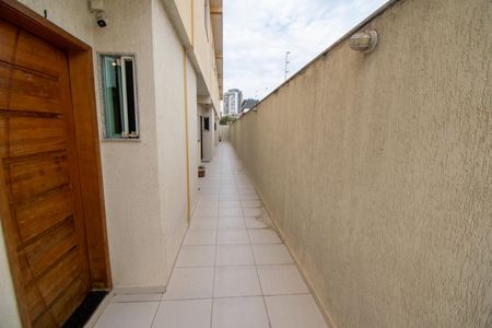 Casa de condomínio à venda com 125m², 3 quartos e 2 vagasEntrada