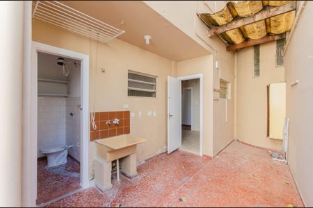 Apartamento à venda com 92m², 2 quartos e 1 vaga Apartamento à venda com 92m², 2 quartos e 1 vagaÁrea de Serviço