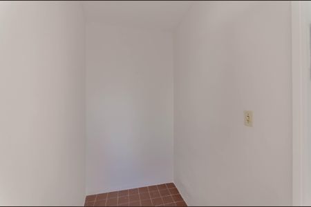 Apartamento à venda com 92m², 2 quartos e 1 vaga Apartamento à venda com 92m², 2 quartos e 1 vagaQuarto de Serviço