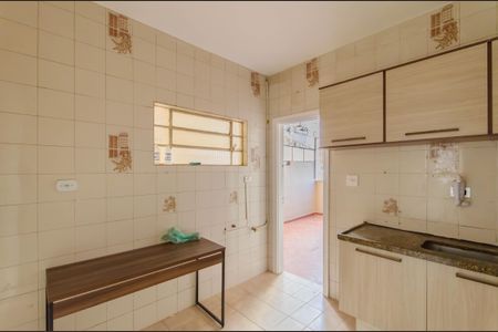 Apartamento à venda com 92m², 2 quartos e 1 vaga Apartamento à venda com 92m², 2 quartos e 1 vagaCozinha