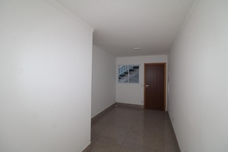 Apartamento à venda com 38m², 2 quartos e sem vagaSala / Cozinha