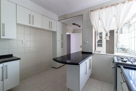 Apartamento à venda com 139m², 3 quartos e 2 vagas Apartamento à venda com 139m², 3 quartos e 2 vagasCozinha