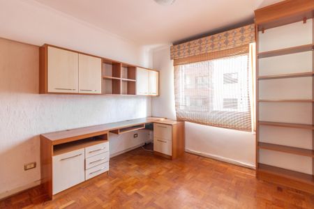 Apartamento à venda com 139m², 3 quartos e 2 vagas Apartamento à venda com 139m², 3 quartos e 2 vagasQuarto 3