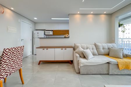 Apartamento à venda com 55m², 2 quartos e 1 vaga Apartamento à venda com 55m², 2 quartos e 1 vagaSala