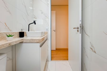 Apartamento à venda com 55m², 2 quartos e 1 vaga Apartamento à venda com 55m², 2 quartos e 1 vagaBanheiro da Suíte