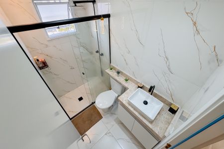 Apartamento à venda com 55m², 2 quartos e 1 vaga Apartamento à venda com 55m², 2 quartos e 1 vagaBanheiro da Suíte