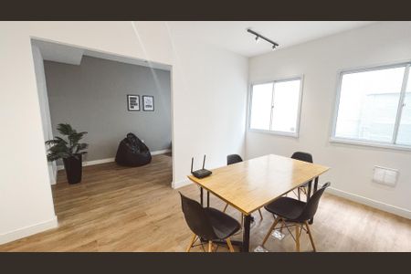Apartamento para alugar com 30m², 2 quartos e sem vagaCowork