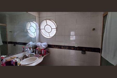 Apartamento à venda com 134m², 3 quartos e 1 vagaBanheiro da Suíte