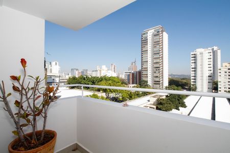 Varanda de apartamento para alugar com 3 quartos, 83m² em Pinheiros, São Paulo