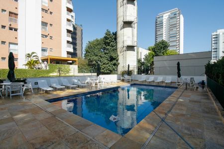 Apartamento para alugar com 83m², 3 quartos e 2 vagasÁrea Comum - Piscina