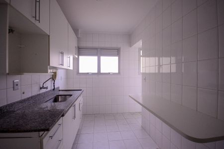 Apartamento à venda com 64m², 2 quartos e 1 vaga Apartamento à venda com 64m², 2 quartos e 1 vagaCozinha