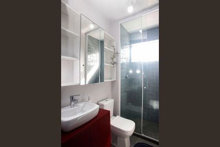 Banheiro Social de apartamento à venda com 1 quarto, 34m² em Higienópolis, Porto Alegre