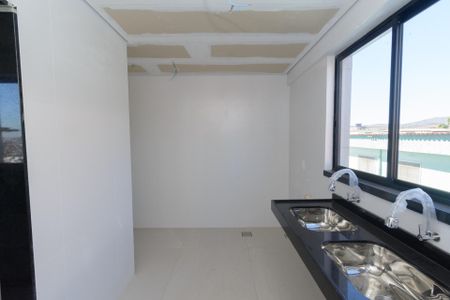 Apartamento à venda com 155m², 4 quartos e 3 vagasÁrea de Serviço