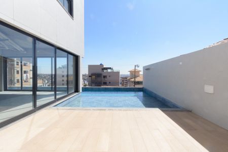Apartamento à venda com 155m², 4 quartos e 3 vagasÁrea comum - Piscina