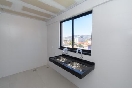 Apartamento à venda com 155m², 3 quartos e 3 vagas Apartamento à venda com 155m², 3 quartos e 3 vagasÁrea de Serviço