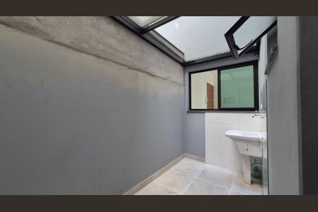 Apartamento à venda com 62m², 2 quartos e 1 vagaÁrea de Serviço